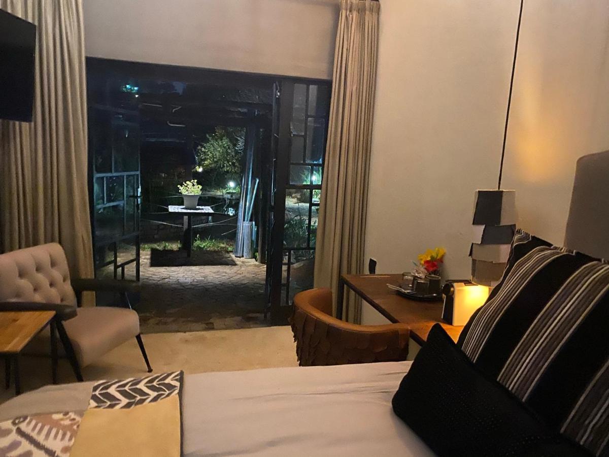 Four20 Bespoke Hotel Johannesburg Exterior photo